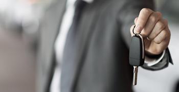 Moms på udlejningsbiler