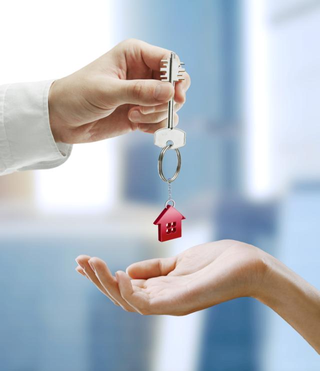 Sådan sikrer du en korrekt ejendomsoverdragelse mellem nærtstående – 15/20 %-reglen